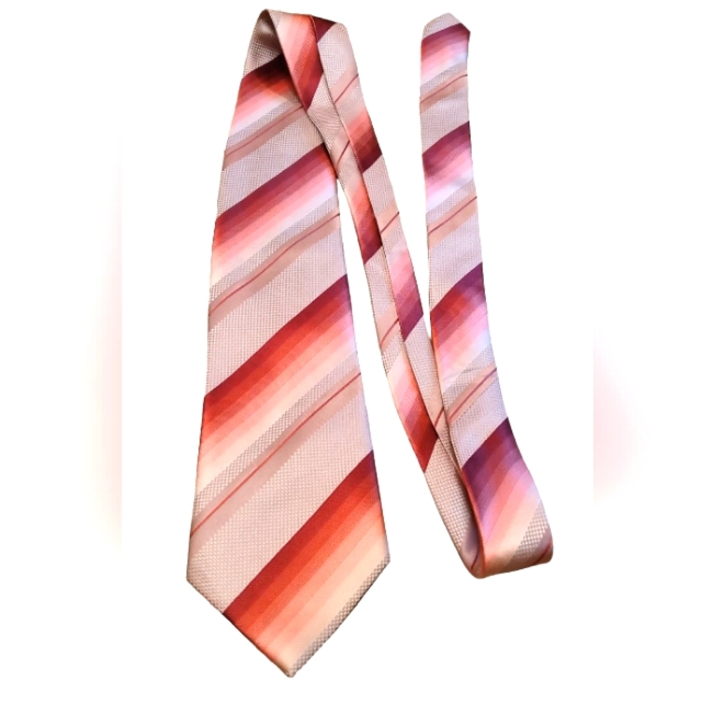 Kenneth Cole New York Pink Stripe Silk Handmade Tie